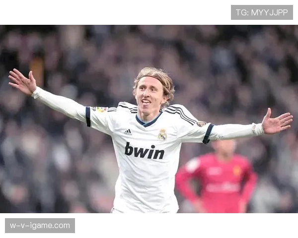 罗德里戈与莫德里奇默契连线，助球队斩获关键胜利