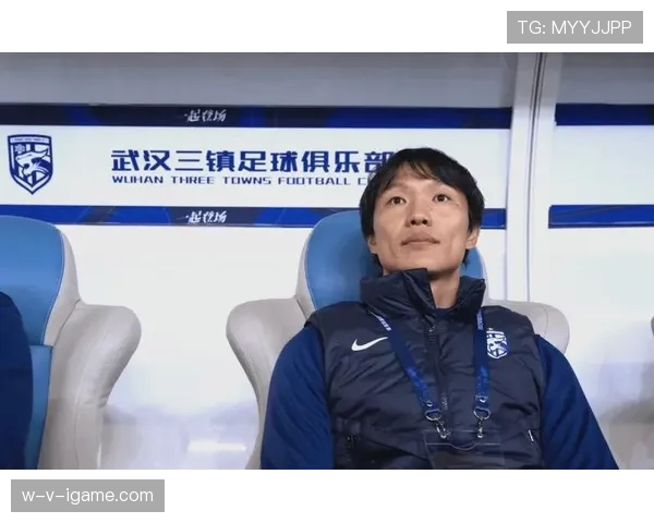 中超教练变动潮涌动，多队换帅迎战新赛季表现亮眼