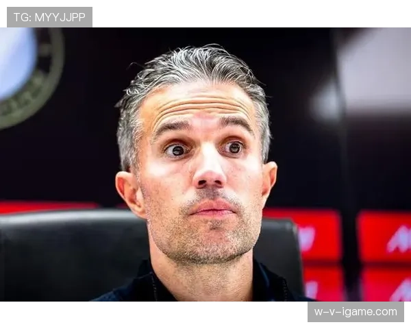 凯恩 vs 范佩西：英超传奇中锋的终结效率与战术角色对比